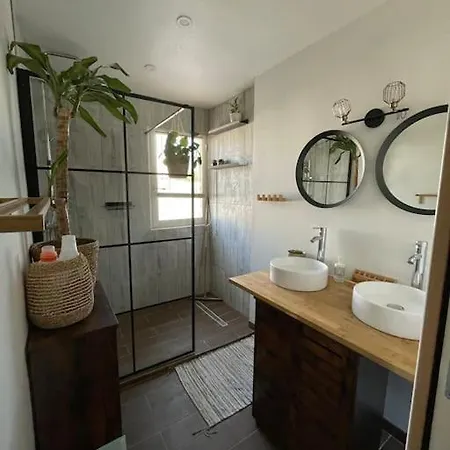 Joli Duplex De 75m2 à 10mn à Pieds De La