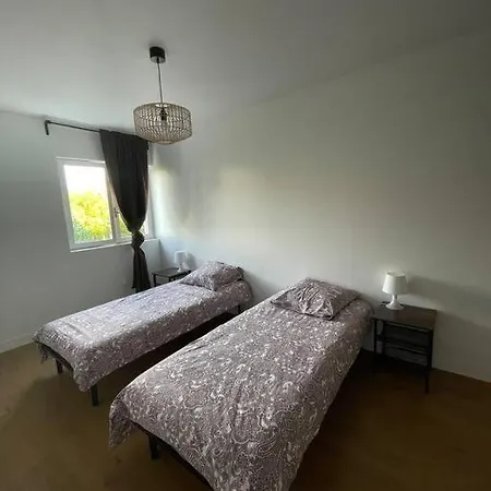 Joli Duplex De 75m2 A 10mn A Pieds De La